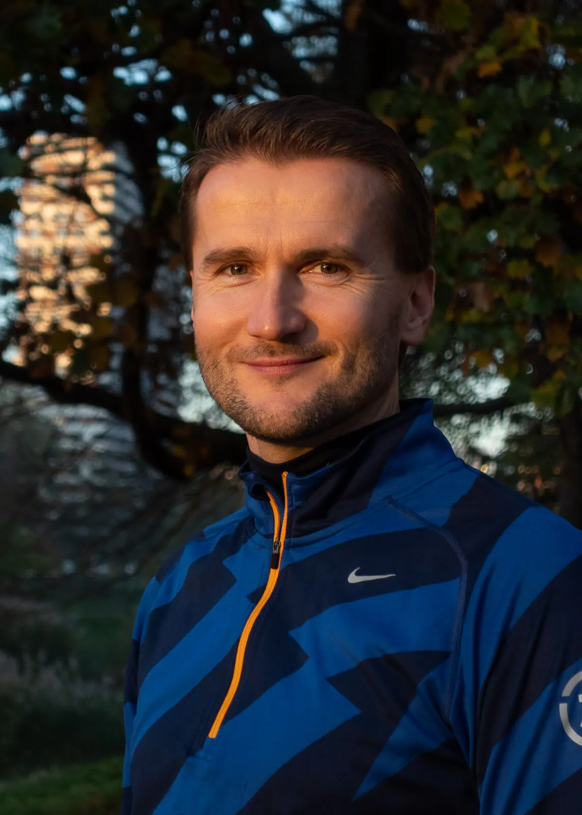 Portrét mladého bežca